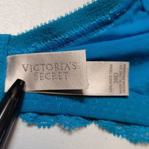 Victoria's Secret Unlined Demi Blue Lace Underwire Bra Women's 38D - Picture 9 of 16